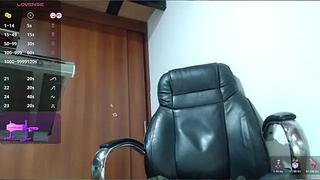 Snapshot of abby_taylor chatting on 10-20-25, 11:10 abby taylor online show from 10-20-25, 11:10