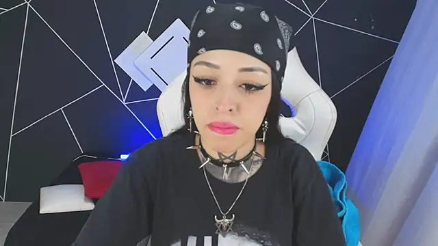 farichell online show from 10-22-25, 07:35