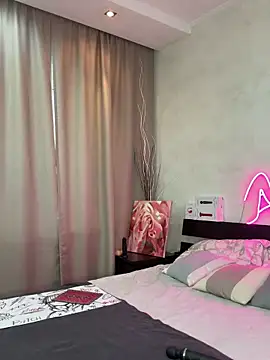 Snapshot of Milf_Tea chatting on 02-20-25, 04:07 Milf Tea online show from 02-20-25, 04:07