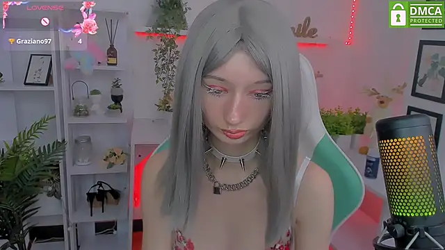 Katia Kim online show from 03-05-25, 09:27