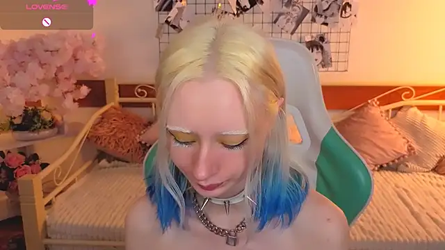 Katia Kim online show from 02-20-26, 06:26