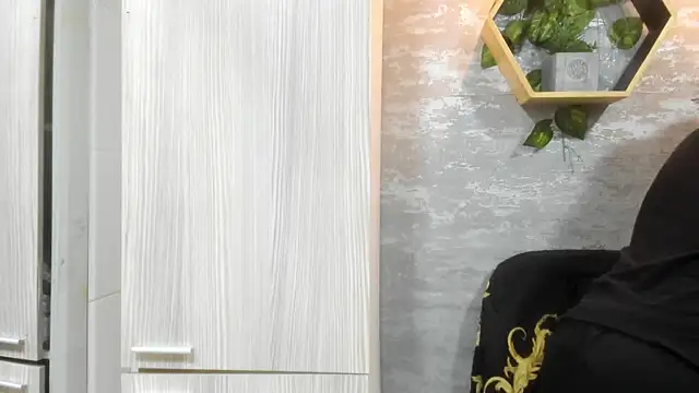 Snapshot of Mhelanny2 chatting on 06-03-26, 07:41 Mhelanny2 online show from 06-03-26, 07:41