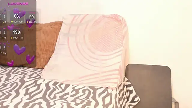 Snapshot of Ammy_isabellaa chatting on 10-28-25, 03:25 Ammy isabellaa online show from 10-28-25, 03:25