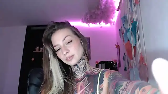 agatha ink3 online show from 03-22-25, 07:42