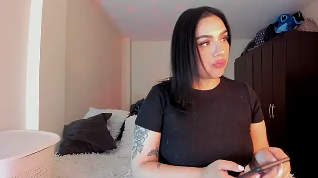 Snapshot of rosalie_lust chatting on 03-06-25, 09:58 rosalie lust online show from 03-06-25, 09:58