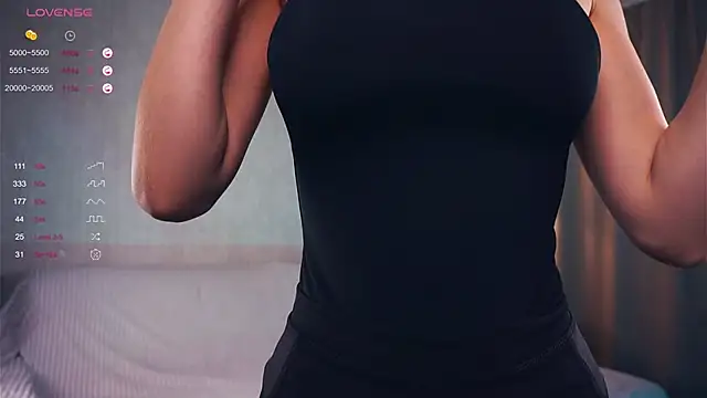 Snapshot of SofyBruno chatting on 01-09-25, 05:13 SofyBruno online show from 01-09-25, 05:13