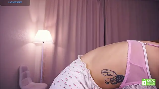 Snapshot of SofyBruno chatting on 10-05-25, 06:34 SofyBruno online show from 10-05-25, 06:34