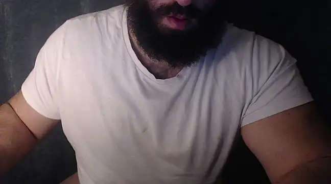 Snapshot of hugemachohandsome chatting on 01-16-25, 12:34 hugemachohandsome online show from 01-16-25, 12:34