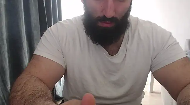 Snapshot of hugemachohandsome chatting on 03-08-25, 12:41 hugemachohandsome online show from 03-08-25, 12:41