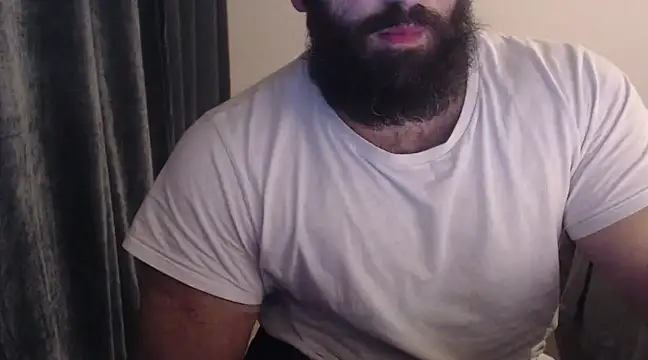 Snapshot of hugemachohandsome chatting on 03-09-25, 10:30 hugemachohandsome online show from 03-09-25, 10:30