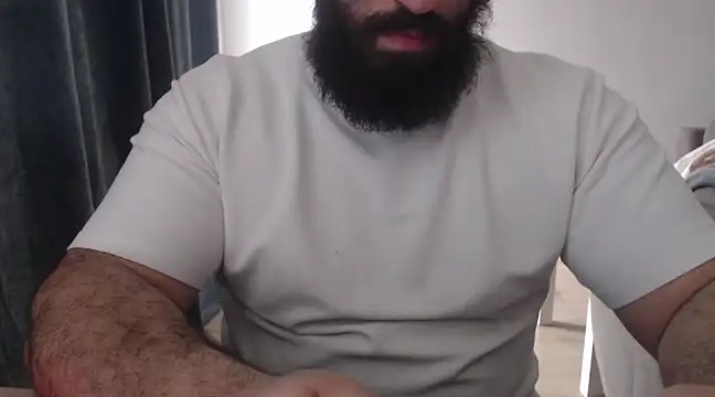 Snapshot of hugemachohandsome chatting on 03-14-25, 03:03 hugemachohandsome online show from 03-14-25, 03:03