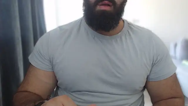 hugemachohandsome online show from 09-23-25, 07:44