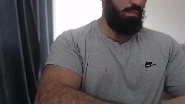 Snapshot of hugemachohandsome chatting on 10-09-25, 11:52 hugemachohandsome online show from 10-09-25, 11:52