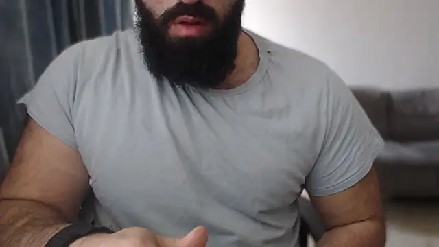 Snapshot of hugemachohandsome chatting on 11-17-25, 09:48 hugemachohandsome online show from 11-17-25, 09:48