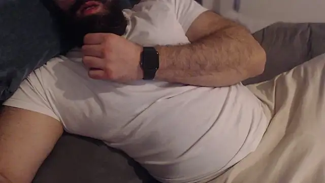 hugemachohandsome online show from 02-05-26, 09:52