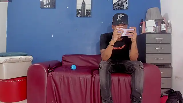 BeMyLover3 online show from 03-16-25, 10:42