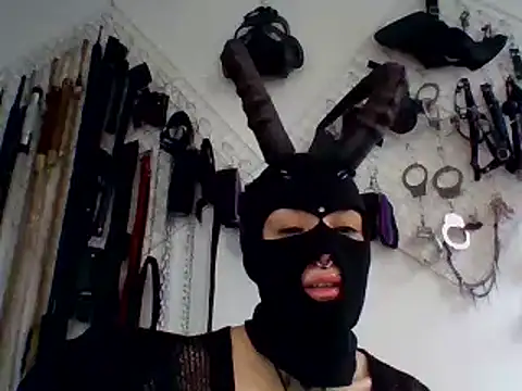 Snapshot of FeticheMacabre chatting on 01-01-25, 05:55 FeticheMacabre online show from 01-01-25, 05:55