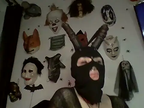 Snapshot of FeticheMacabre chatting on 02-08-25, 07:26 FeticheMacabre online show from 02-08-25, 07:26