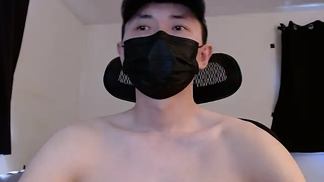 Snapshot of twbobo00715 chatting on 02-22-25, 05:35 twbobo00715 online show from 02-22-25, 05:35