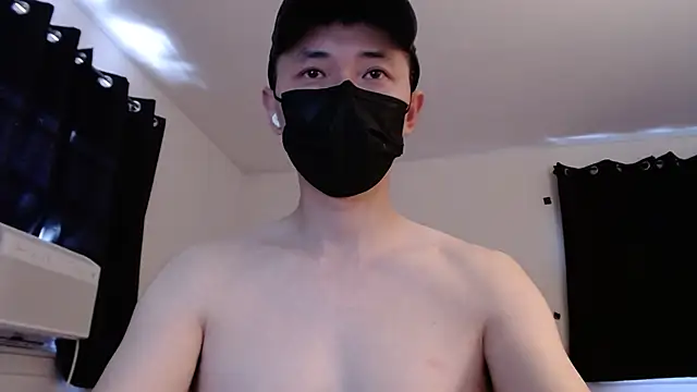 Snapshot of twbobo00715 chatting on 11-07-25, 05:35 twbobo00715 online show from 11-07-25, 05:35