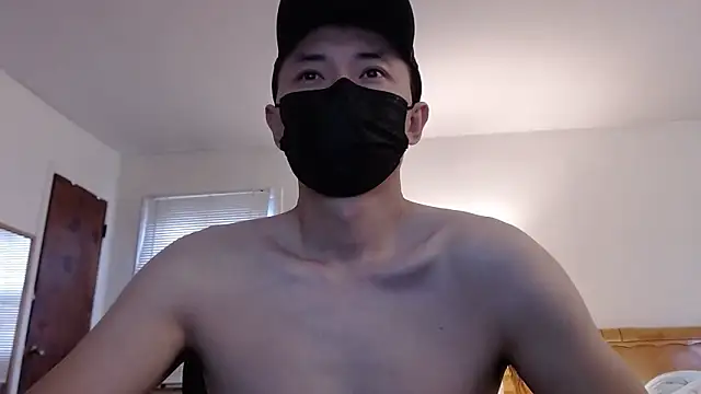 Snapshot of twbobo00715 chatting on 12-19-25, 03:30 twbobo00715 online show from 12-19-25, 03:30