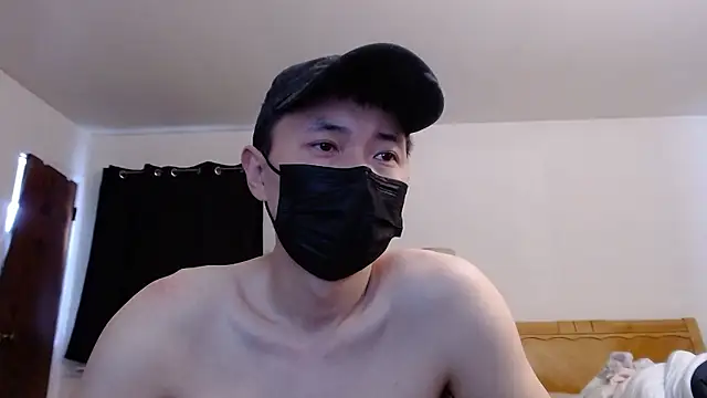 Snapshot of twbobo00715 chatting on 01-05-26, 05:38 twbobo00715 online show from 01-05-26, 05:38