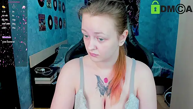 madness lia online show from 12-26-24, 05:26