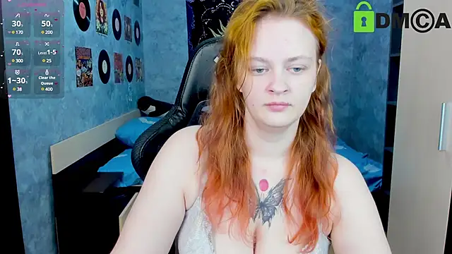 madness lia online show from 03-22-25, 05:17