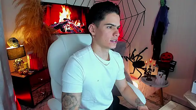 Matias Murrier online show from 10-22-25, 11:43