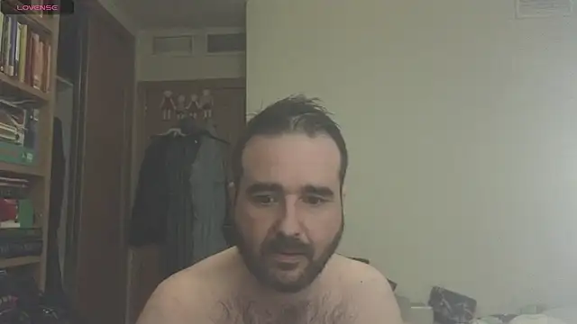 Snapshot of curiosillo83 chatting on 02-21-25, 09:11 curiosillo83 online show from 02-21-25, 09:11