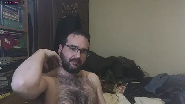 Snapshot of curiosillo83 chatting on 02-27-25, 04:52 curiosillo83 online show from 02-27-25, 04:52