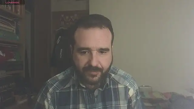 Snapshot of curiosillo83 chatting on 03-03-25, 09:37 curiosillo83 online show from 03-03-25, 09:37