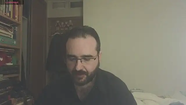 Snapshot of curiosillo83 chatting on 03-04-25, 09:22 curiosillo83 online show from 03-04-25, 09:22