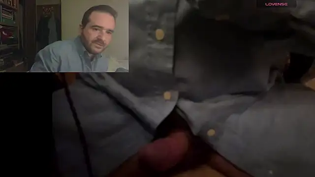 Snapshot of curiosillo83 chatting on 03-09-25, 01:25 curiosillo83 online show from 03-09-25, 01:25