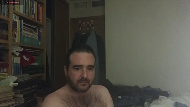 Snapshot of curiosillo83 chatting on 03-09-25, 10:41 curiosillo83 online show from 03-09-25, 10:41