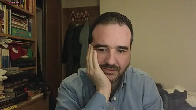 Snapshot of curiosillo83 chatting on 03-09-25, 04:55 curiosillo83 online show from 03-09-25, 04:55