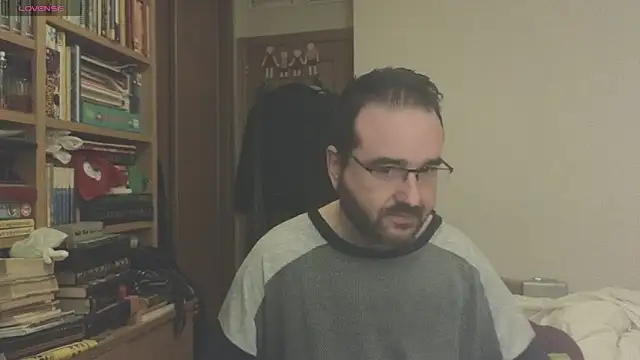 Snapshot of curiosillo83 chatting on 03-15-25, 01:51 curiosillo83 online show from 03-15-25, 01:51