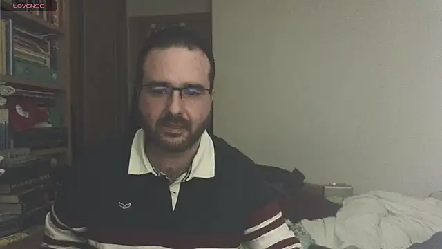 Snapshot of curiosillo83 chatting on 03-15-25, 11:17 curiosillo83 online show from 03-15-25, 11:17