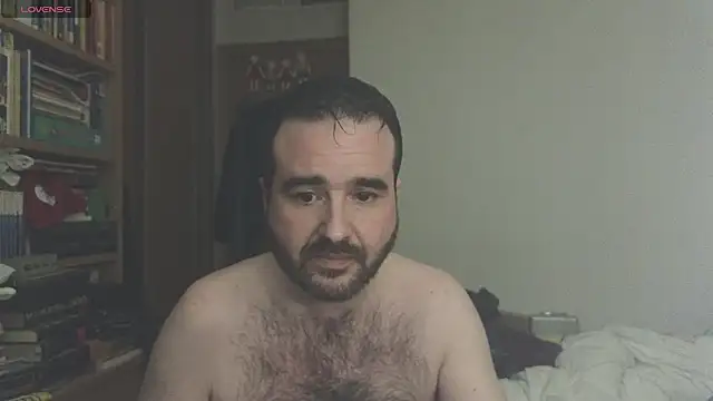 Snapshot of curiosillo83 chatting on 03-16-25, 11:38 curiosillo83 online show from 03-16-25, 11:38