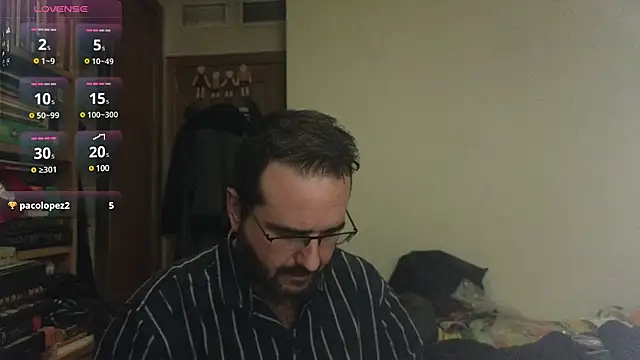 Snapshot of curiosillo83 chatting on 03-18-25, 11:31 curiosillo83 online show from 03-18-25, 11:31