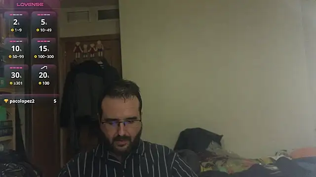 Snapshot of curiosillo83 chatting on 03-19-25, 02:37 curiosillo83 online show from 03-19-25, 02:37