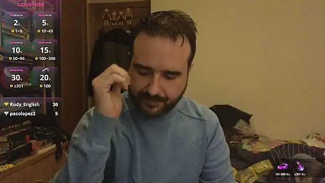 Snapshot of curiosillo83 chatting on 03-19-25, 06:01 curiosillo83 online show from 03-19-25, 06:01