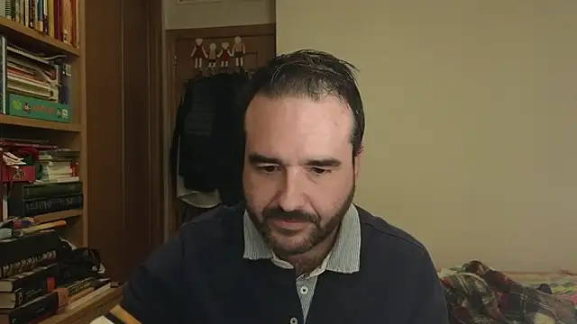 Snapshot of curiosillo83 chatting on 11-19-25, 05:13 curiosillo83 online show from 11-19-25, 05:13