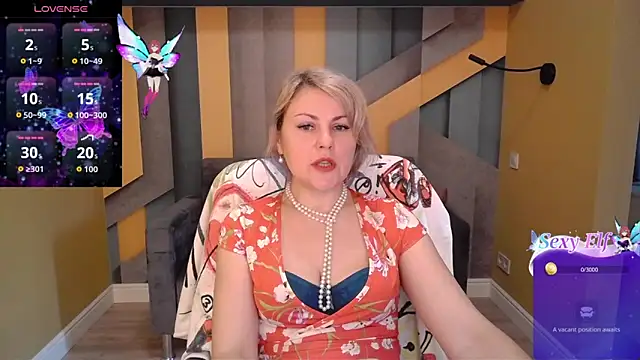 Snapshot of Candy_Long chatting on 12-23-25, 06:22 Candy Long online show from 12-23-25, 06:22