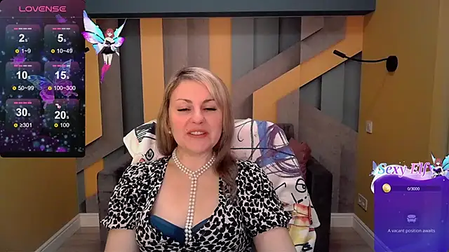 Snapshot of Candy_Long chatting on 01-13-26, 06:29 Candy Long online show from 01-13-26, 06:29