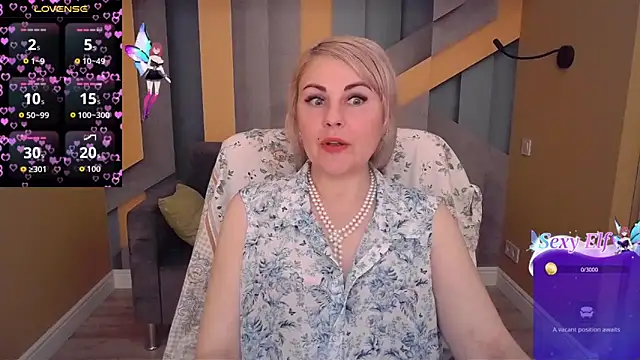 Candy Long online show from 05-14-26, 06:47