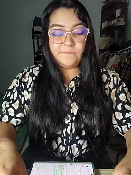 Sakura 0505 online show from 03-04-26, 11:44