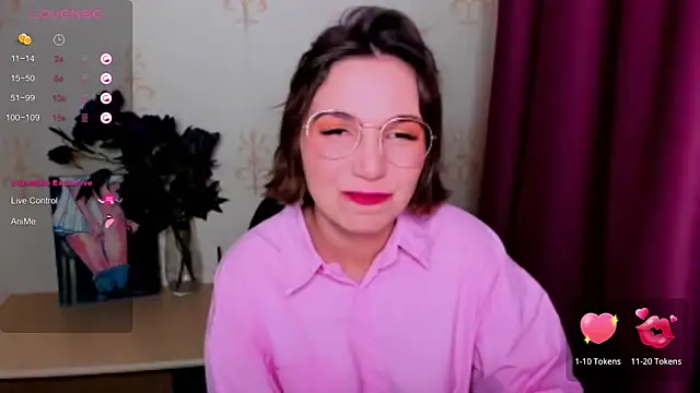 KindHazelHere  online show from 09-29-25, 09:30