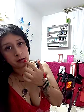 Giuliana90 online show from 03-12-26, 01:12