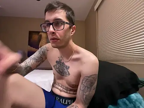 Snapshot of Bwcjoshbanks chatting on 01-27-25, 06:52 Bwcjoshbanks online show from 01-27-25, 06:52